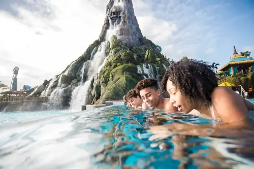 Universal Volcano Bay
