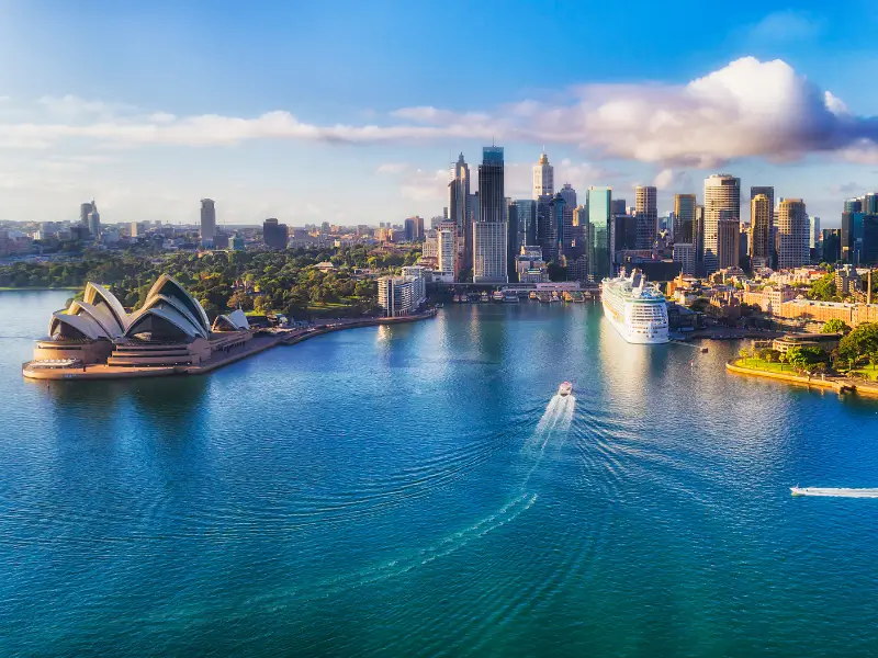 Cruise & Stays